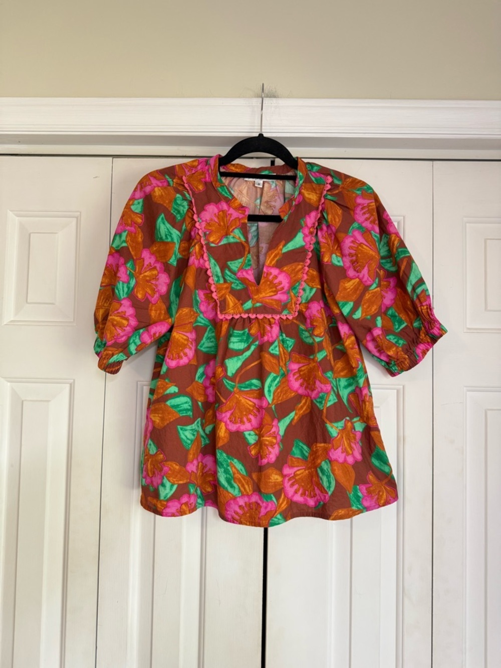 Joy Joy Women’s Puff Sleeve Floral Tropical Blouse Size Medium
